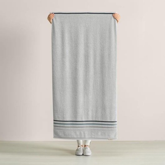 Toalha De Banho Lumina Mineral Com Cinza Karsten 70x140cm - Imagem principal - 8541ab6c-8a01-41bf-bb76-9b16907bdd86