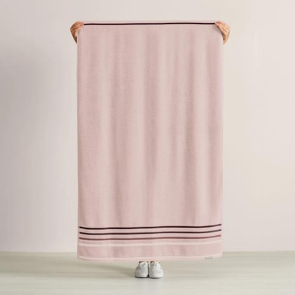 Toalha De Banho Lumina Soft Rose Com Rosa Karsten 86x150cm