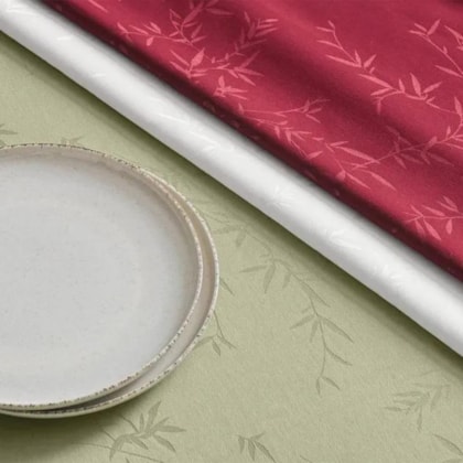 Toalha De Mesa Veríssimo Alecrim Verde Karsten 180x180cm
