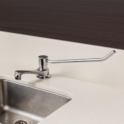 Torneira de Mesa Bica Baixa para Lavatório Clinic Cromada Romar