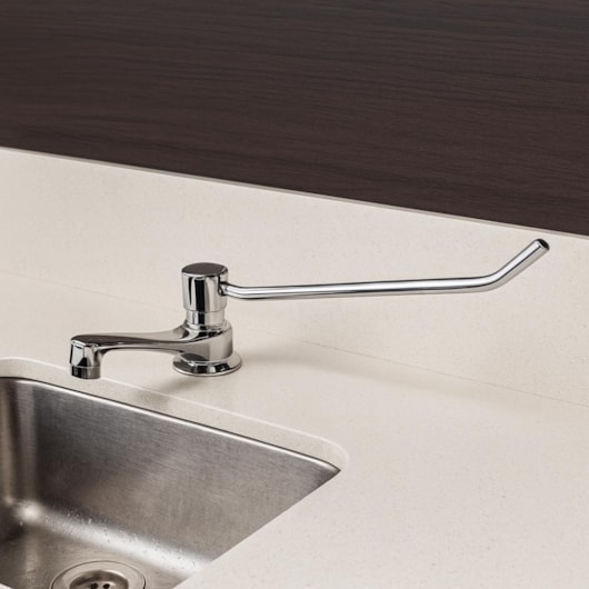 Torneira de Mesa Bica Baixa para Lavatório Clinic Cromada Romar - Imagem principal - 744c20ab-cd50-4541-a880-3a8a6eca97ad