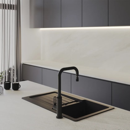 Torneira De Mesa Para Cozinha Com Bica Móvel Urban Black Matte Deca